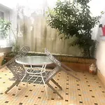 Aux Deux Cigognes *