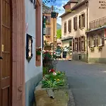 Aux Deux Cigognes Апартаменты