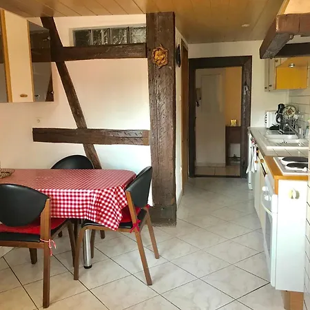 Aux Deux Cigognes Apartament *